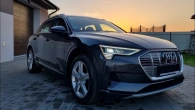 Audi E-tron 55 Quattro за 35000 на продажу