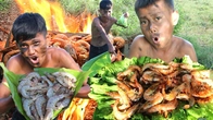 Primitive Technology: Making Grill Shrimp Recipe on the Rock | Openfire Wildlife Cooking