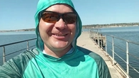 Примусова Мобілізація Кота дорибалились на пірсі