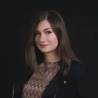 Поліна Кулакова Поліна Кулакова