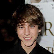 Chase Ellison