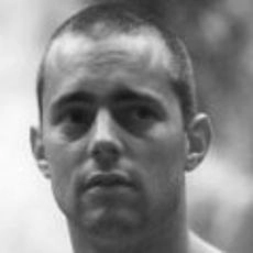 Simon Scott