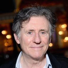 Gabriel Byrne