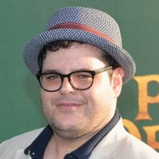 Josh Gad