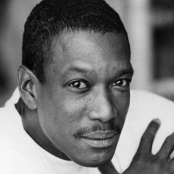 Jay Arlen Jones