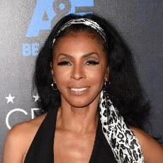 Khandi Alexander