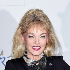 Arielle Dombasle
