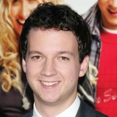 Gaelan Connell