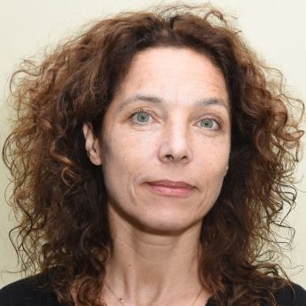 Paula van der Oest