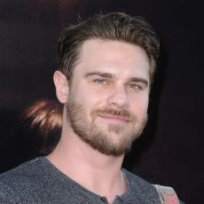 Grey Damon