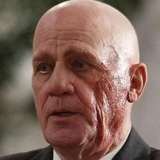 Leon Russom