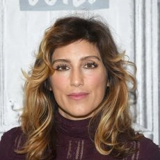 Jennifer Esposito