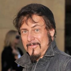 Larry Bishop