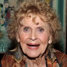 Gloria Stuart
