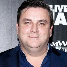 Simon Delaney
