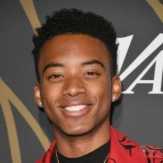 Algee Smith