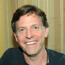 Erik Stolhanske