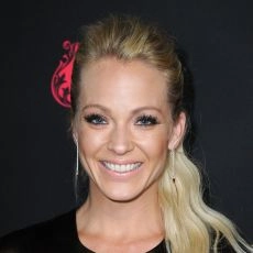 Amanda Clayton