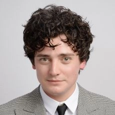 Aneurin Barnard
