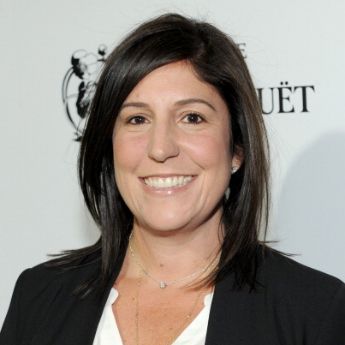 Pilar Savone