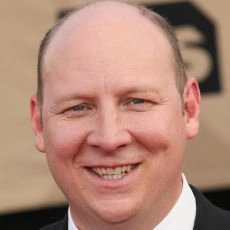Dan Bakkedahl