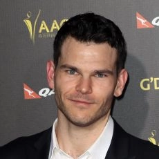 Josh Helman