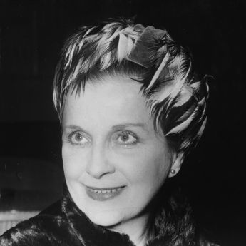 Diana Wynyard