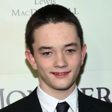Lewis MacDougall
