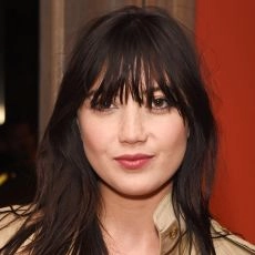 Daisy Lowe