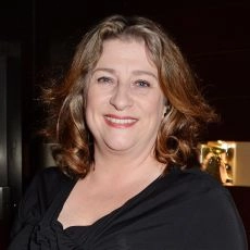 Caroline Quentin