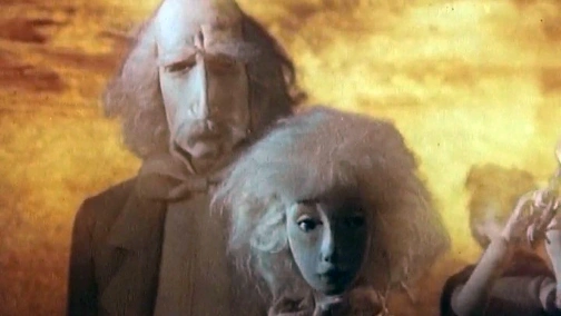 Одинокий рояль