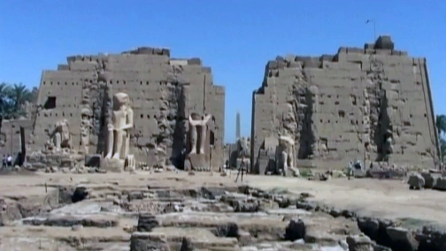 П'яти в пилу фараонів