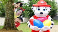 Boram and Konan Ddochi Surprise Toys Challenge