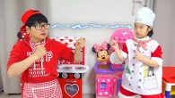 Boram and friends Pretend Play Cooking with Kitchen Toys